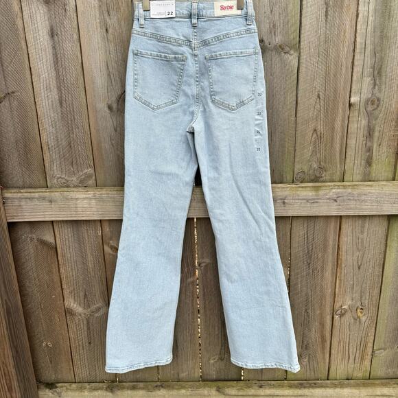Barbie X PacSun Jeans Stretch High Rise Bootcut Denim Light Blue Size 22 NWT - Picture 2 of 9